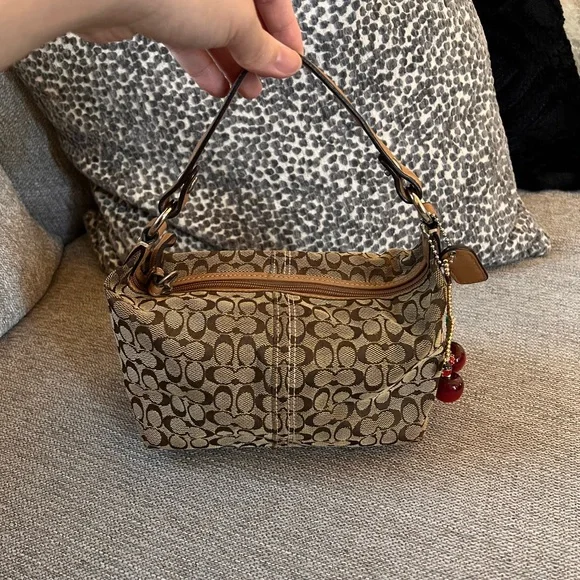 Coach Vintage Mini Signature Monogram Brown Tan Bag - Picture 3 of 9